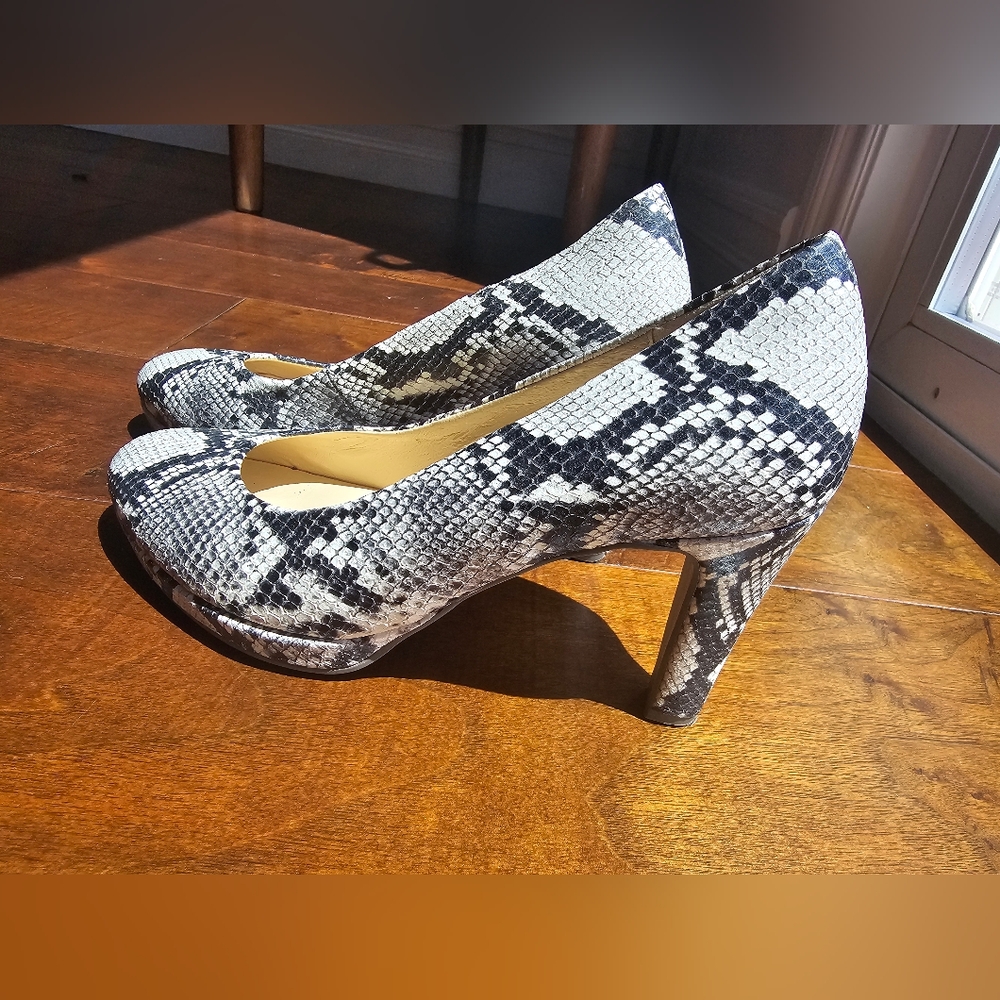 Gabor stilettos